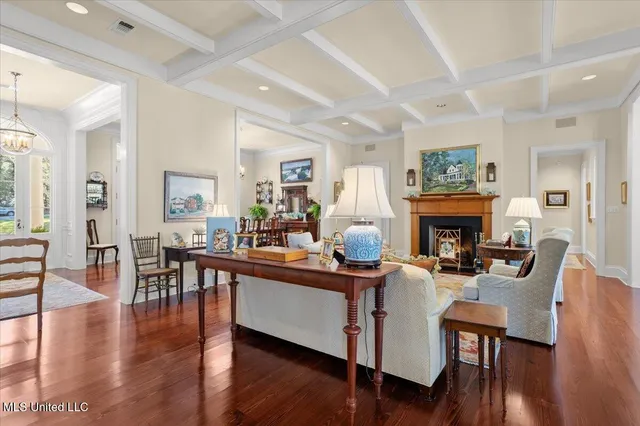 $985,000 | 4164 Magnolia Pisgah Road, Summit, MS 39666