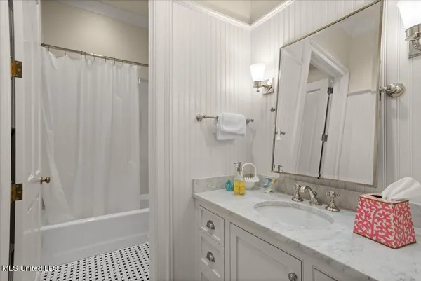 $985,000 | 4164 Magnolia Pisgah Road, Summit, MS 39666