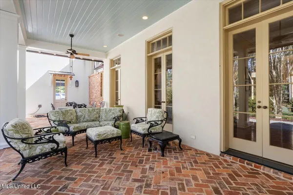 $985,000 | 4164 Magnolia Pisgah Road, Summit, MS 39666