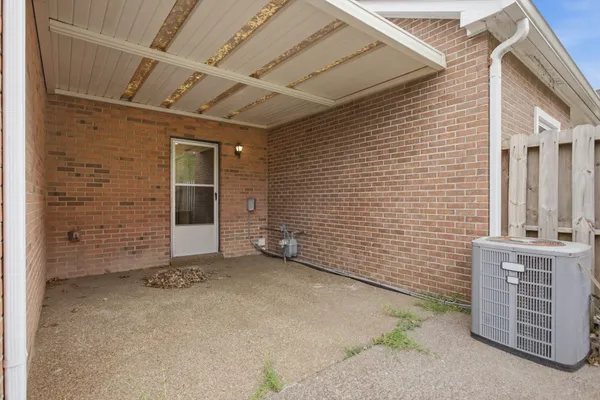 $299,000 | 2043 Union Place, Columbia, TN 38401