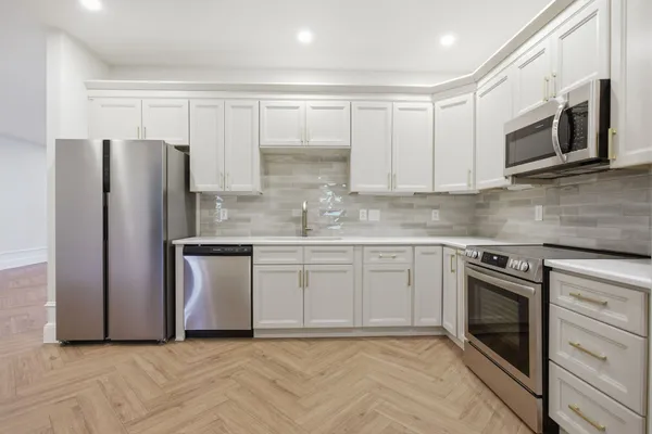 $299,000 | 2043 Union Place, Columbia, TN 38401