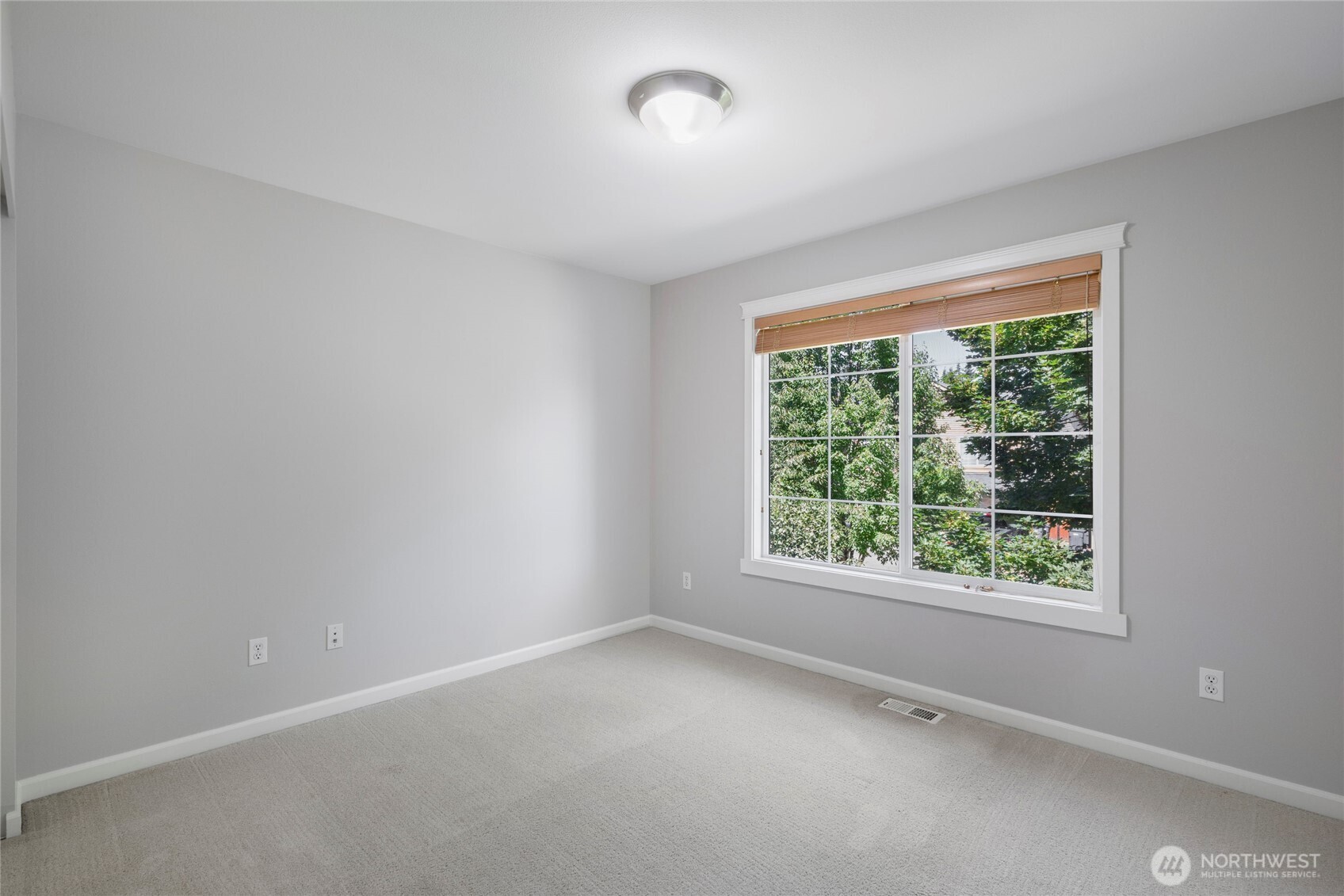 24233 237th Way Southeast Maple Valley, WA 98038 - Photo 27 of 31 Gallery Image 27