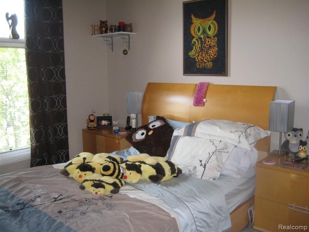 21472 Raintree Drive Macomb, MI 48044 - Photo 10 of 20 IMG_4187.jpg