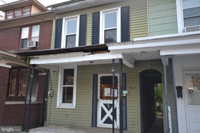 423 Baltimore Street Hanover, PA 17331 - Photo 3 of 28 Gallery Image 3