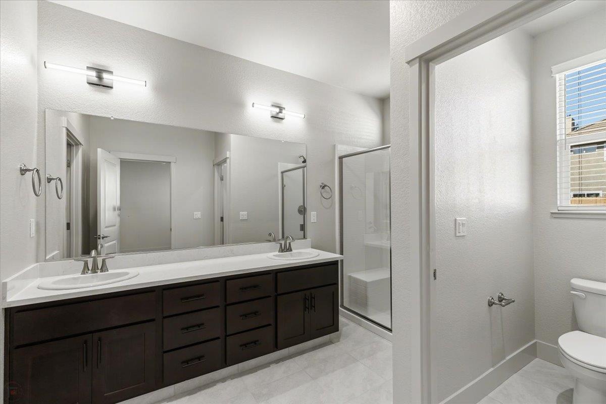 2041 Zane Way Turlock, CA 95382 - Photo 42 of 92