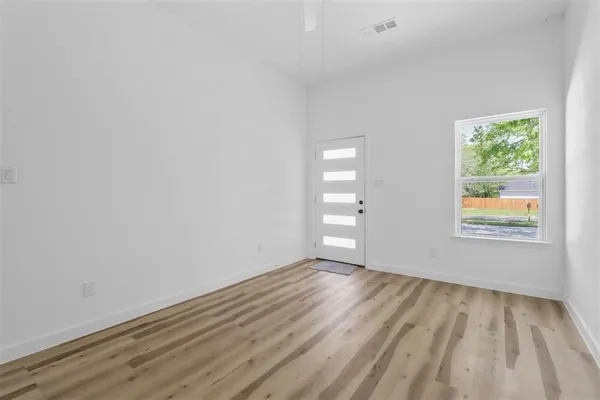 $1,150 | 3507 Marshall Street, Unit C, Greenville, TX 75401