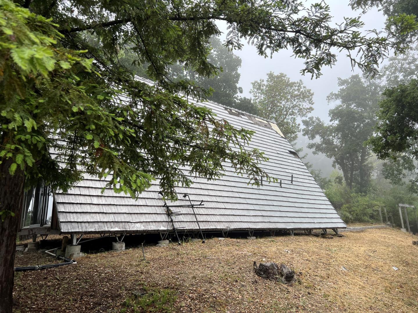 23554 Mountain Charlie Road Los Gatos, CA 95033 - Photo 5 of 11