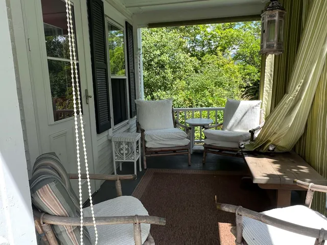 $3,200 | 78 Franklin Road, Manchester, VT 05254