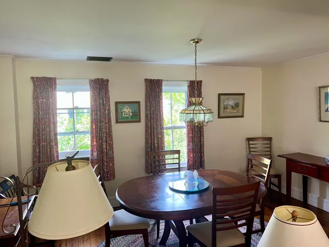 $3,200 | 78 Franklin Road, Manchester, VT 05254