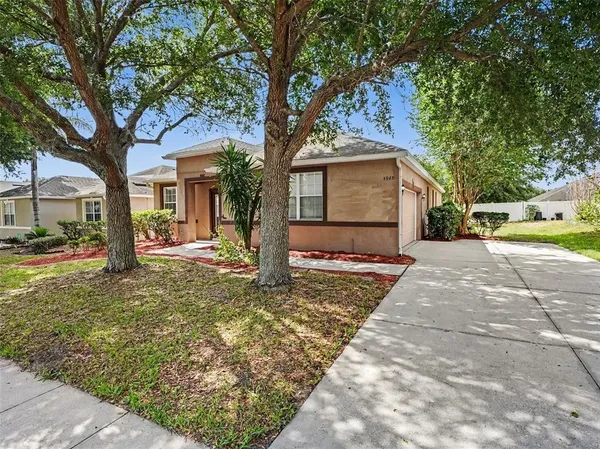 $384,900 | 1942 Beardsley Drive, Apopka, FL 32703