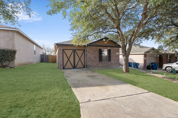 $1,575 | 11002 Moonlit, San Antonio, TX 78252