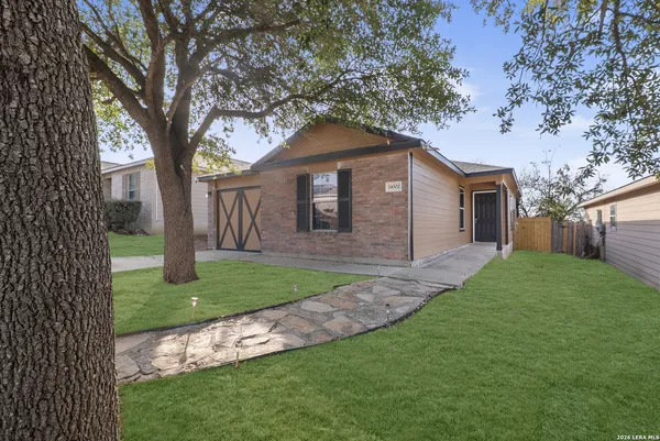 $1,575 | 11002 Moonlit, San Antonio, TX 78252