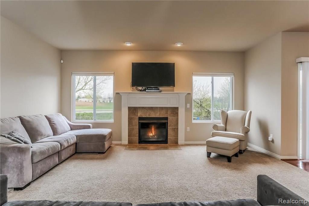 3058 Fantail Court Rochester Hills, MI 48309 - Photo 15 of 43