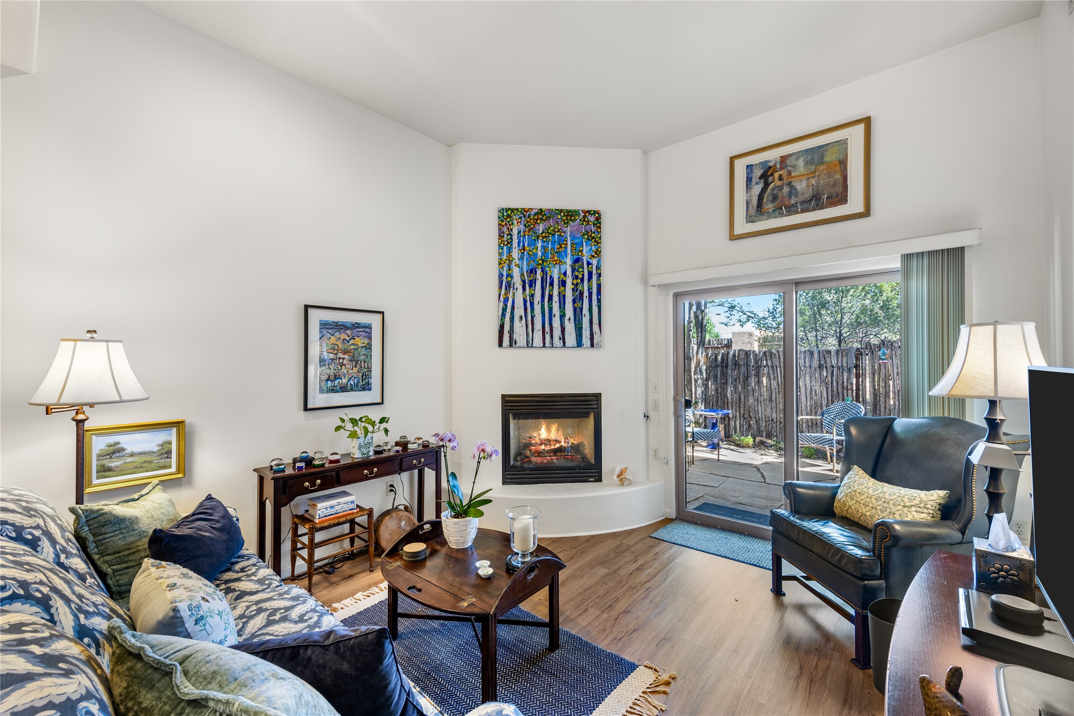 500 Rodeo Road, Unit 1212 Santa Fe, NM 87505 - Photo 5 of 16 Livingroom