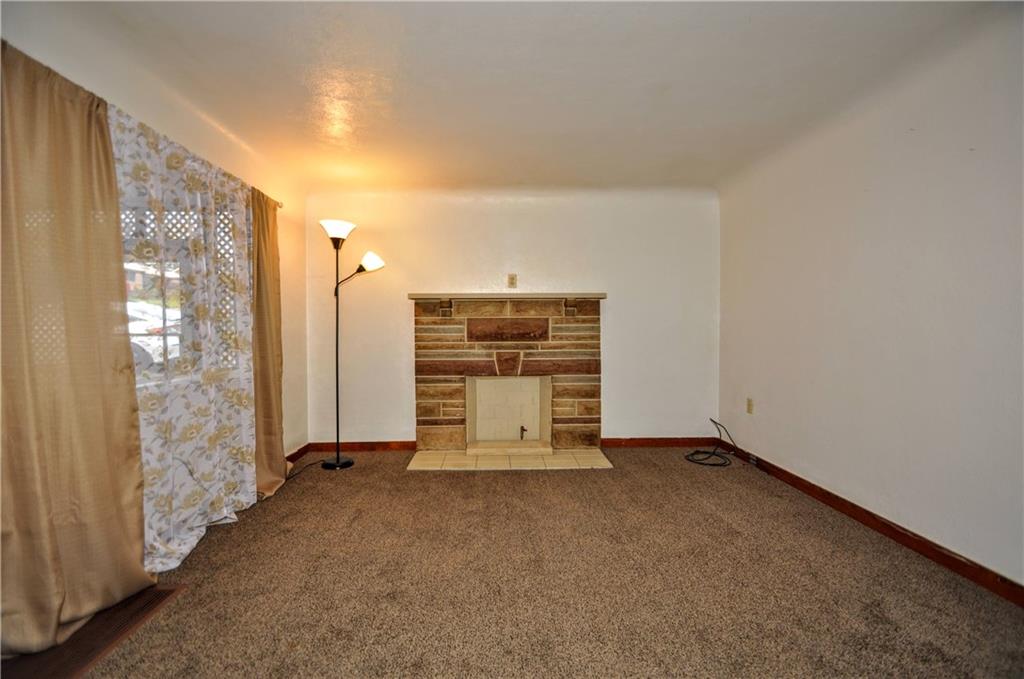 571 Simpson Howell Road Elizabeth, PA 15037 - Photo 4 of 37 Gallery Image 4