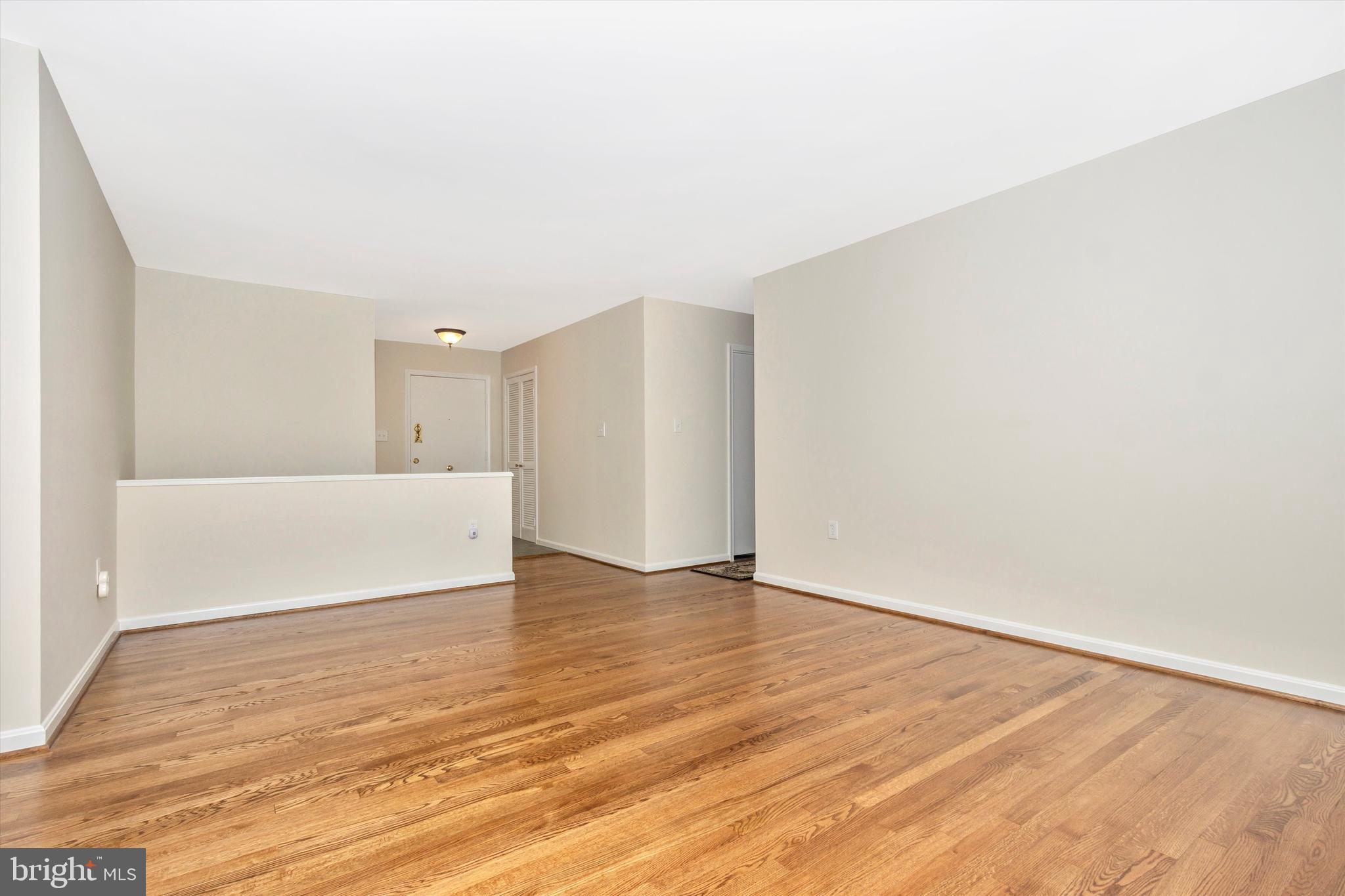 2136 Edgewater Parkway Silver Spring, MD 20903 - Photo 13 of 58