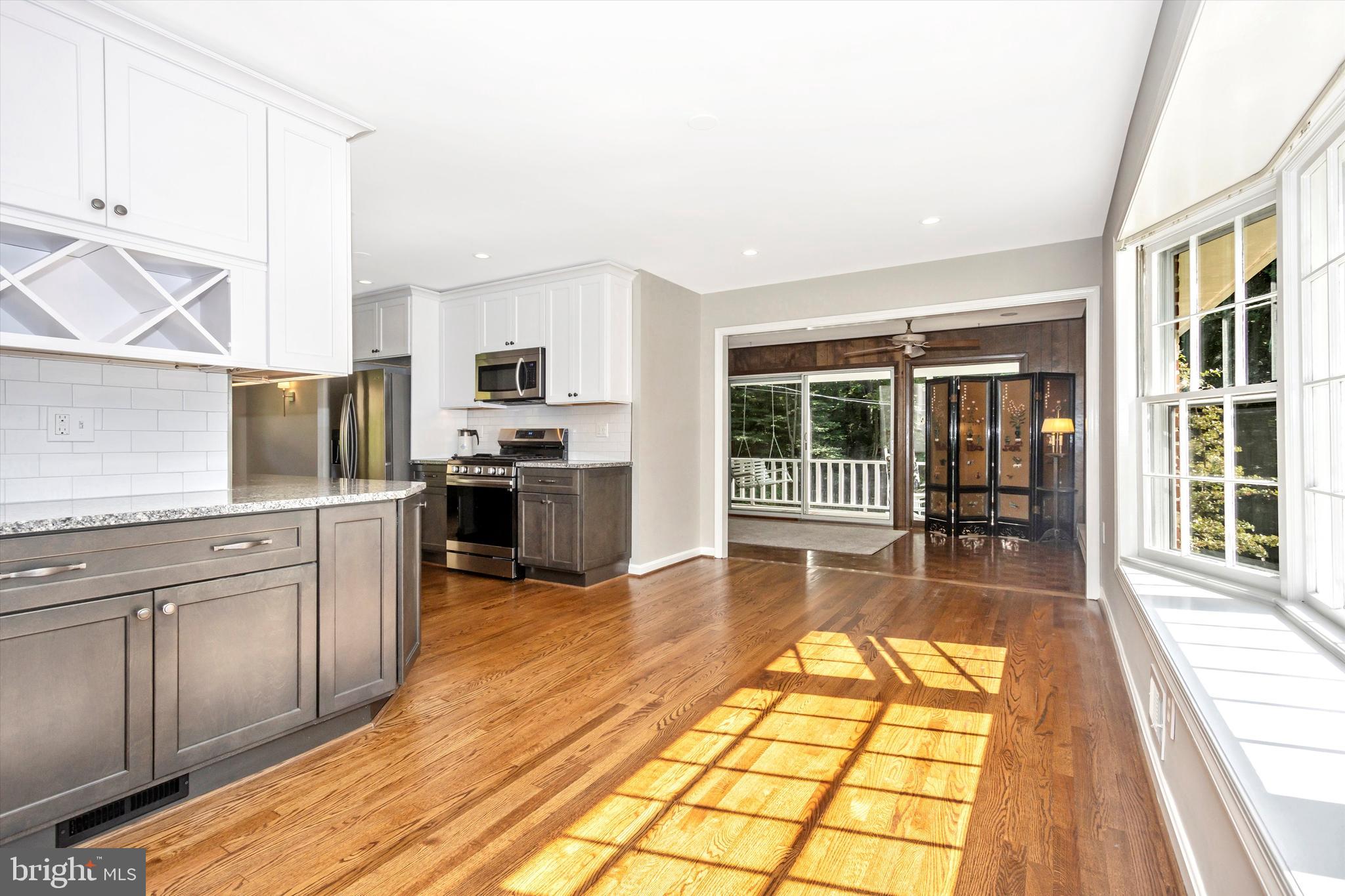 2136 Edgewater Parkway Silver Spring, MD 20903 - Photo 19 of 58