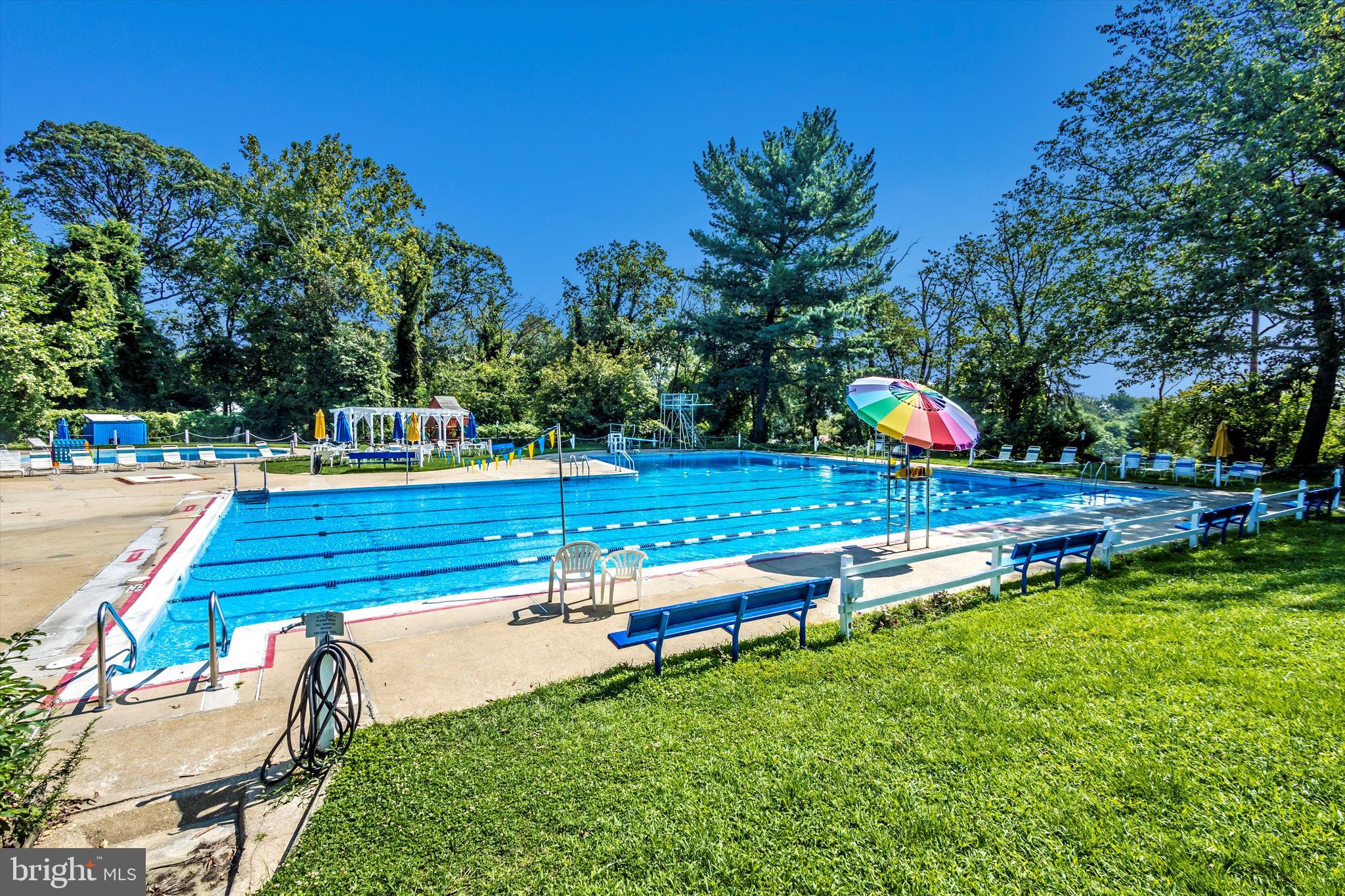 2136 Edgewater Parkway Silver Spring, MD 20903 - Photo 53 of 58 Join the POOL for a fee!