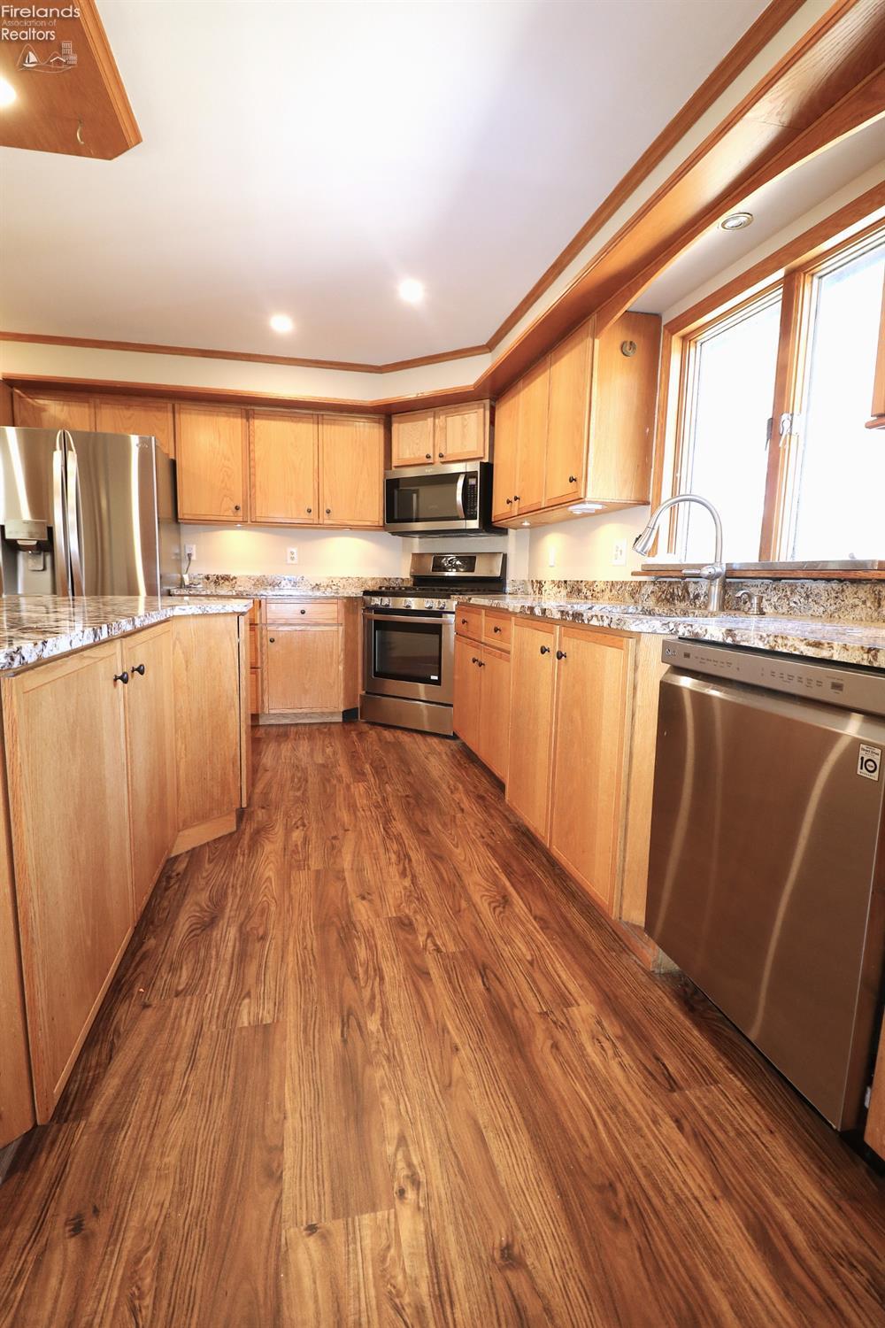 9920 River Road Huron, OH 44839 - Photo 7 of 35 Gallery Image 7