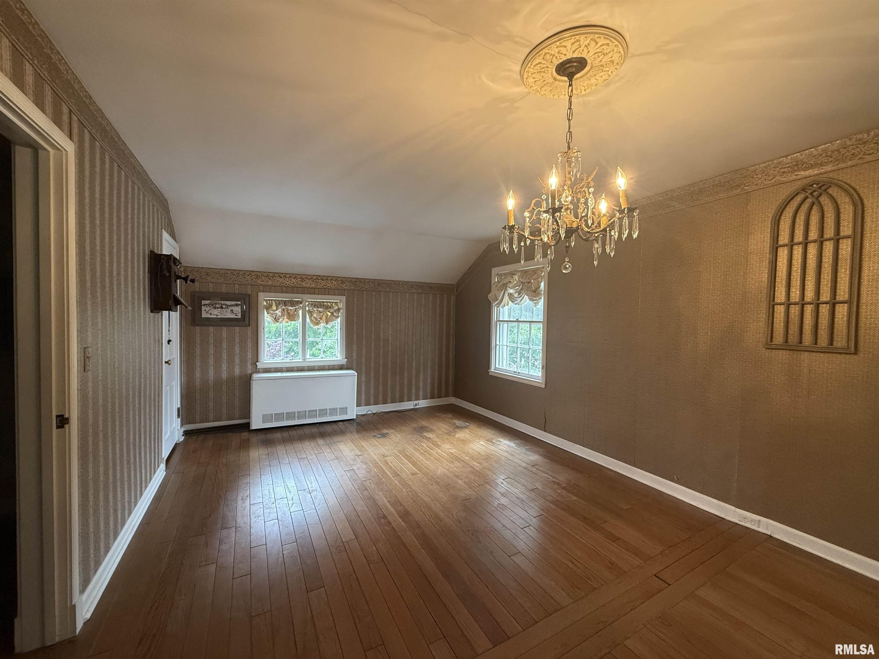 215 3rd Street Carmi, IL 62821 - Photo 34 of 39