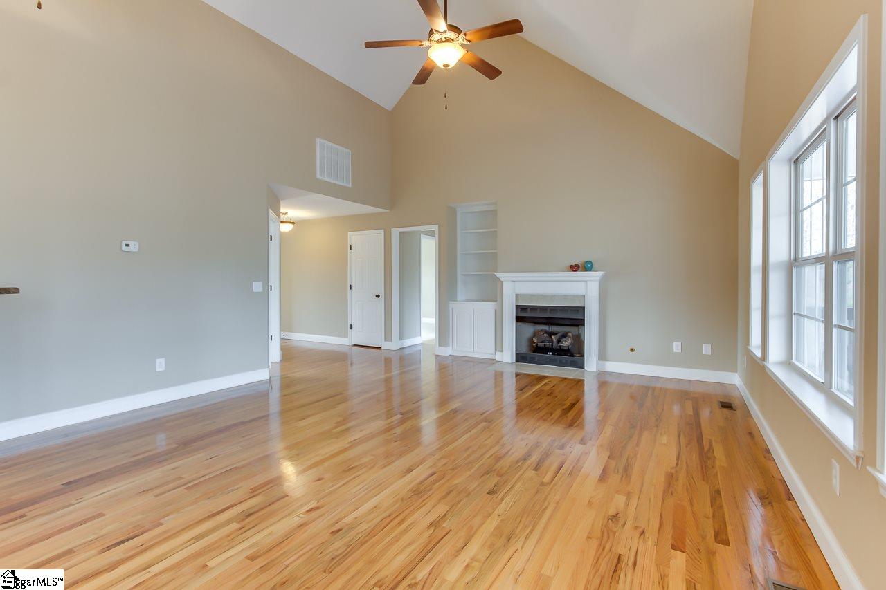 108 McCarrell Road Travelers Rest, SC 29690 - Photo 4 of 29