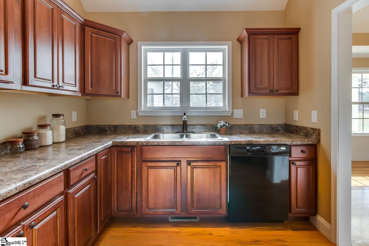 108 McCarrell Road Travelers Rest, SC 29690 - Photo 10 of 29