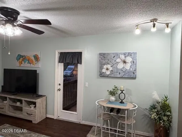 $1,800 | 1401 South Palmetto Avenue, Unit 615, Daytona Beach, FL 32114