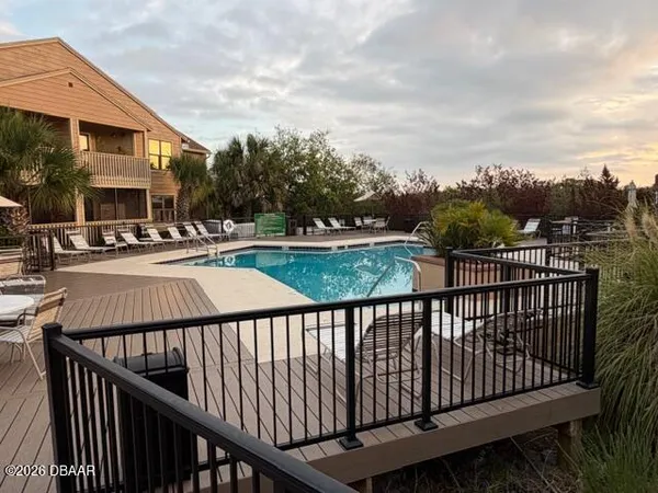 $1,800 | 1401 South Palmetto Avenue, Unit 615, Daytona Beach, FL 32114