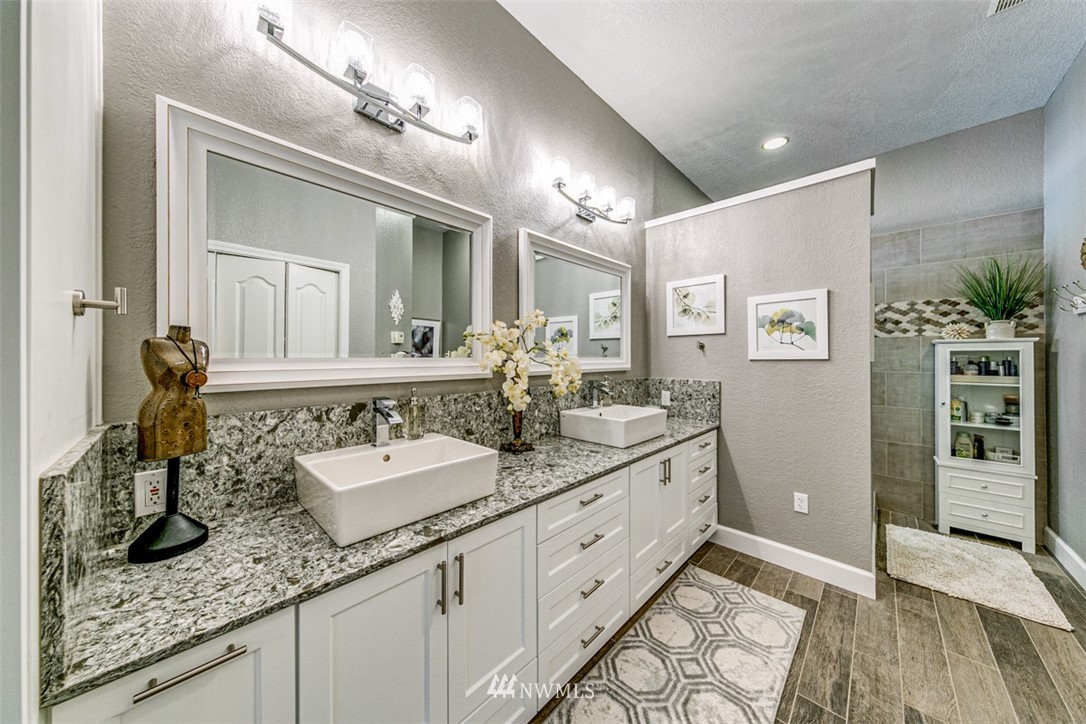 16813 Three Lakes Road Snohomish, WA 98290 - Photo 25 of 39 Gallery Image 25