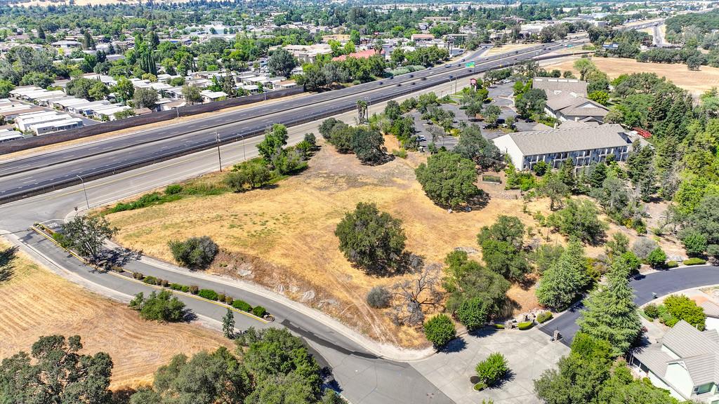 5500 China Garden Road Rocklin, CA 95677 - Photo 3 of 43 a view of a city from a balcony