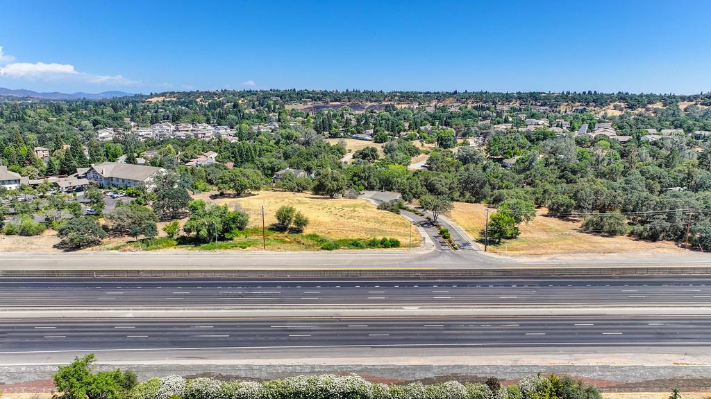 5500 China Garden Road Rocklin, CA 95677 - Photo 10 of 43 a view of a terrace