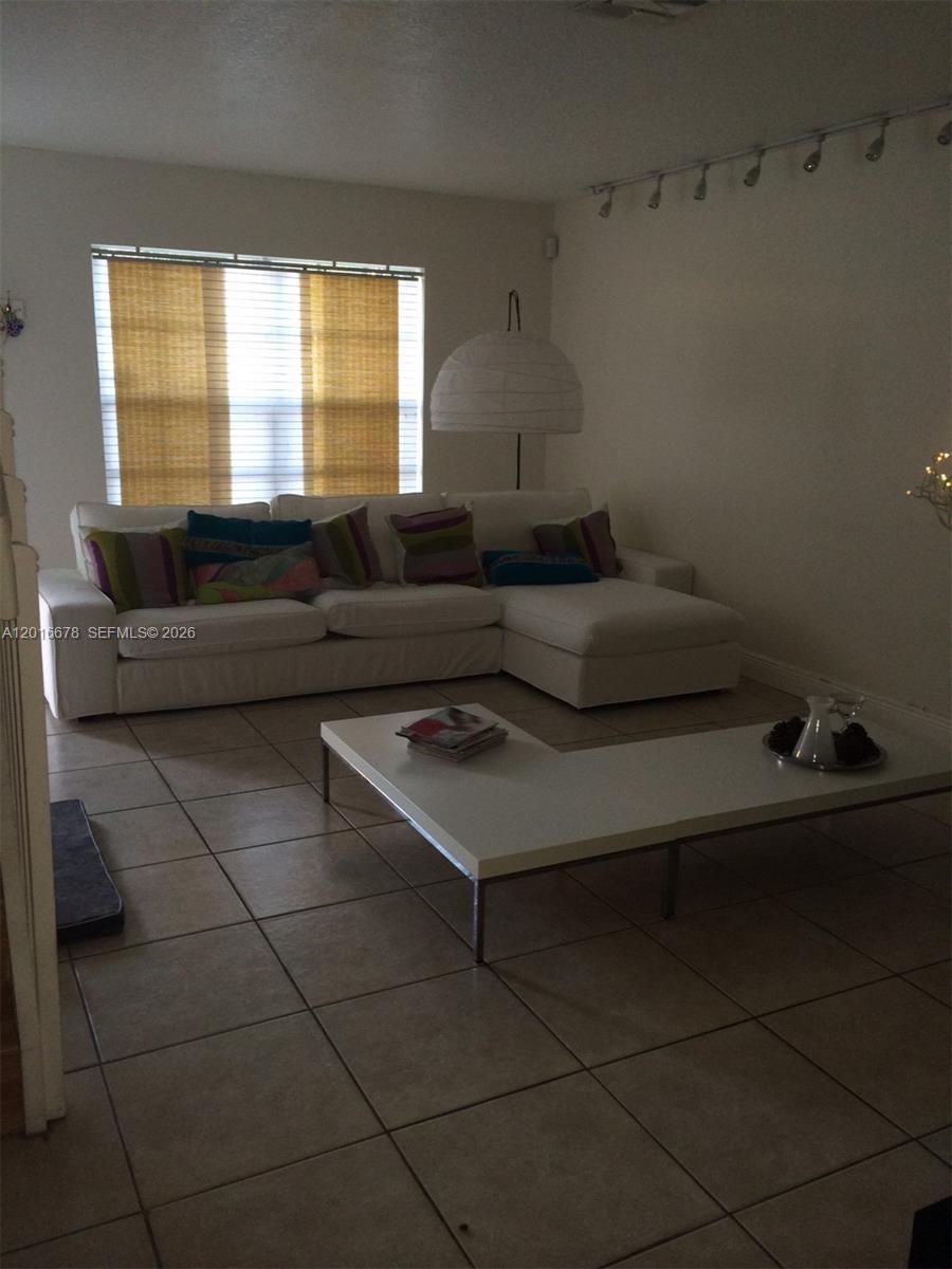 10026 Southwest 162nd Path Miami, FL 33196 - Photo 8 of 30
