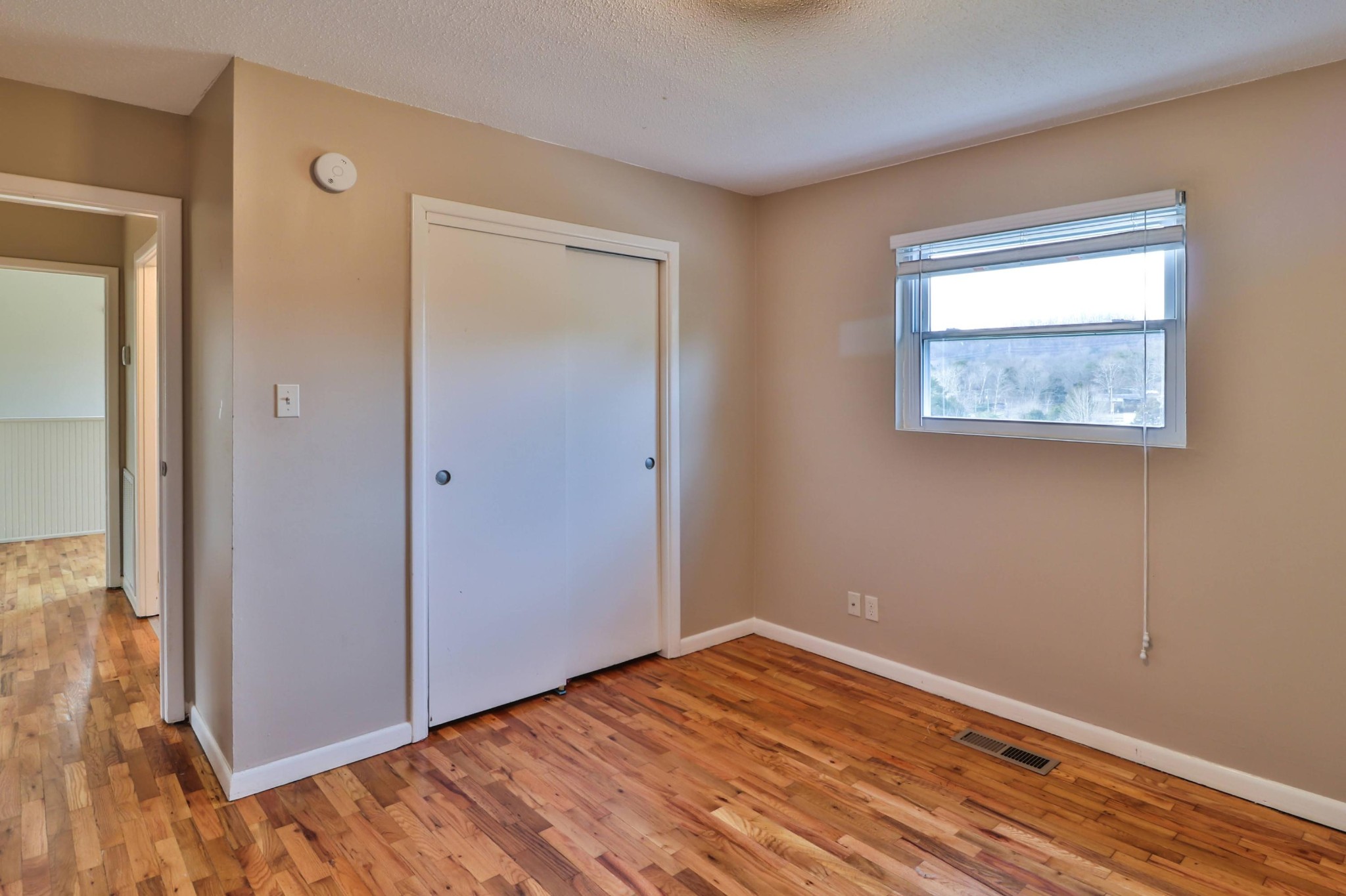5913 Carter Road Knoxville, TN 37918 - Photo 13 of 28 Gallery Image 13