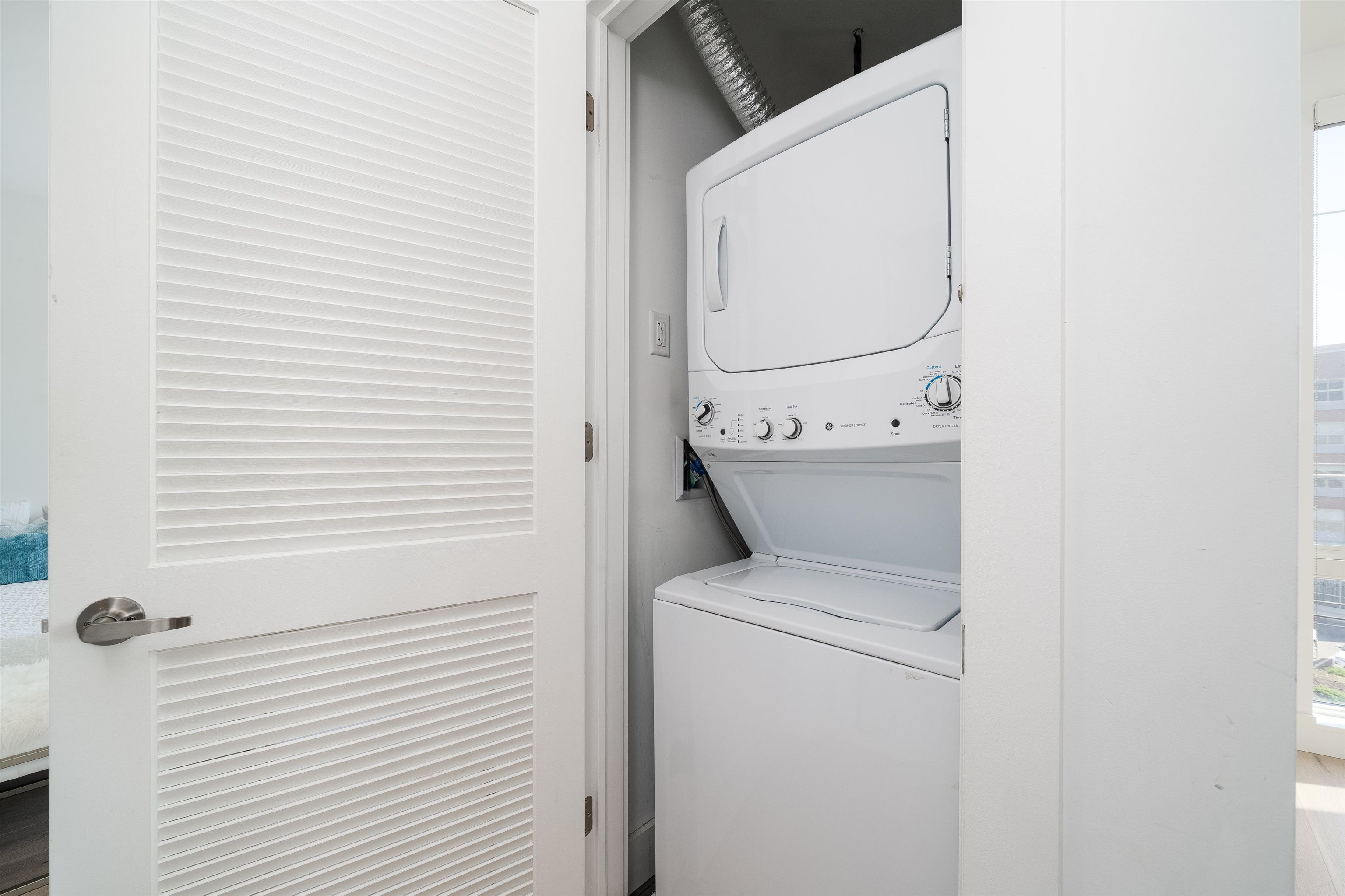 8621 River Road, Unit 4A North Bergen, NJ 07047 - Photo 14 of 42 a utility room with dryer and washer