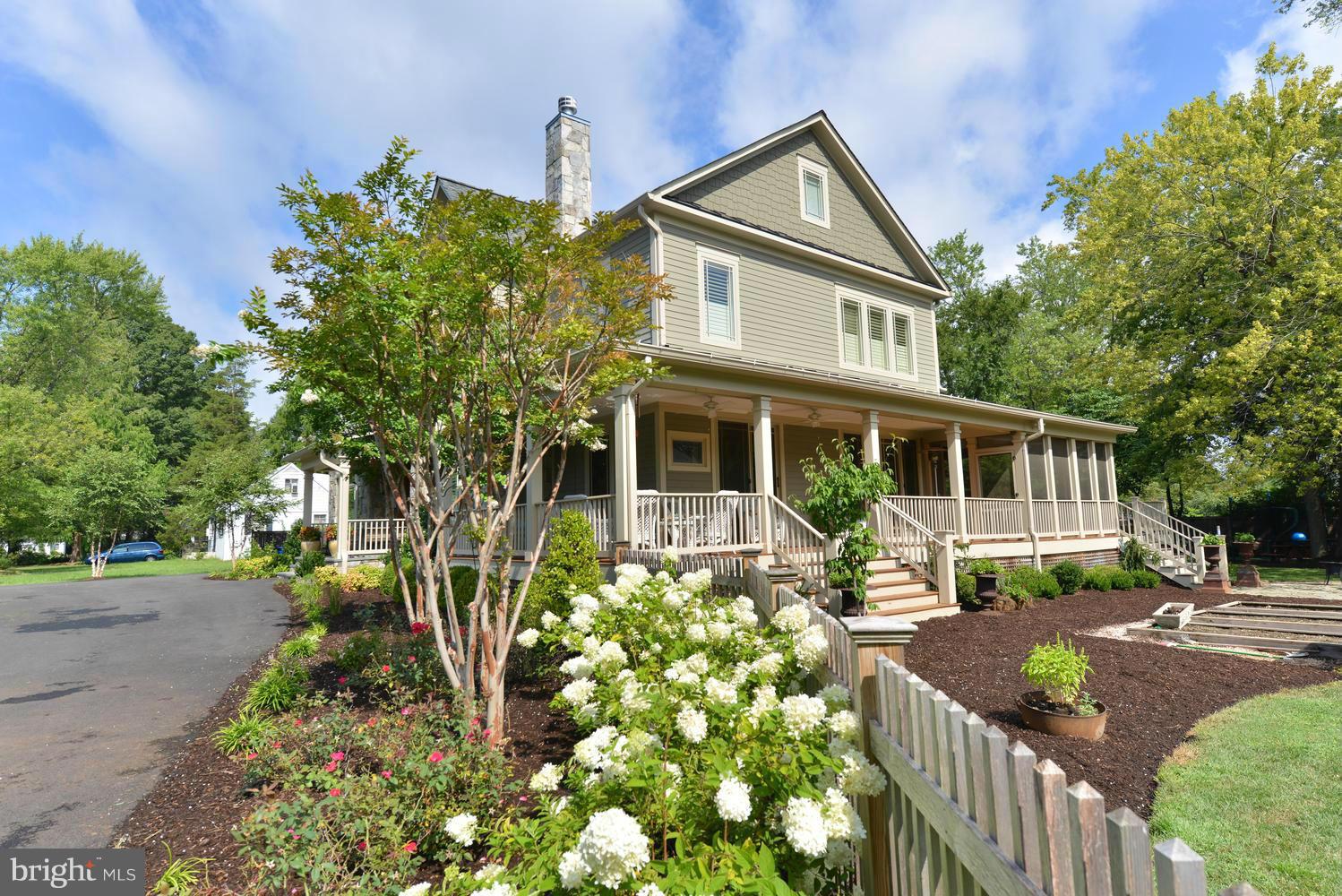Exterior Side Yard