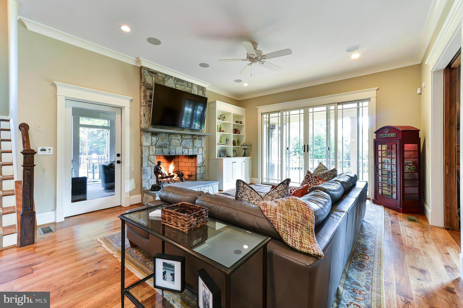 1200 Alden Road Alexandria, VA 22308 - Photo 10 of 29 Family Room