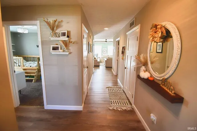 $285,000 | 306 East Quail Drive, Oxford, IN 47971