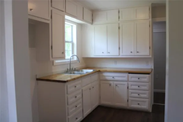 $189,500 | 2105-6 6th Street, Brownwood, TX 76801