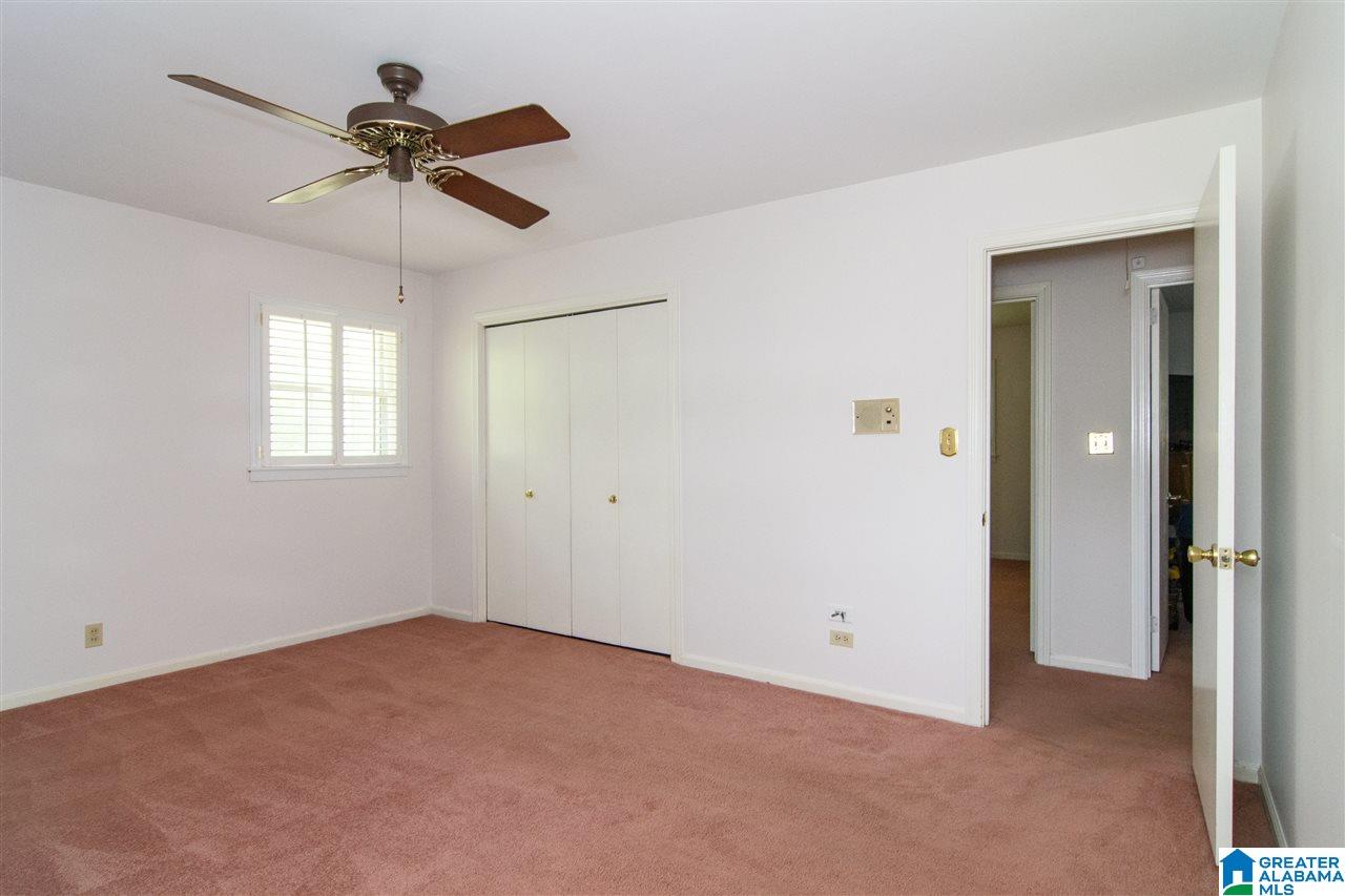 2370 Rocky Ridge Road Birmingham, AL 35216 - Photo 22 of 35