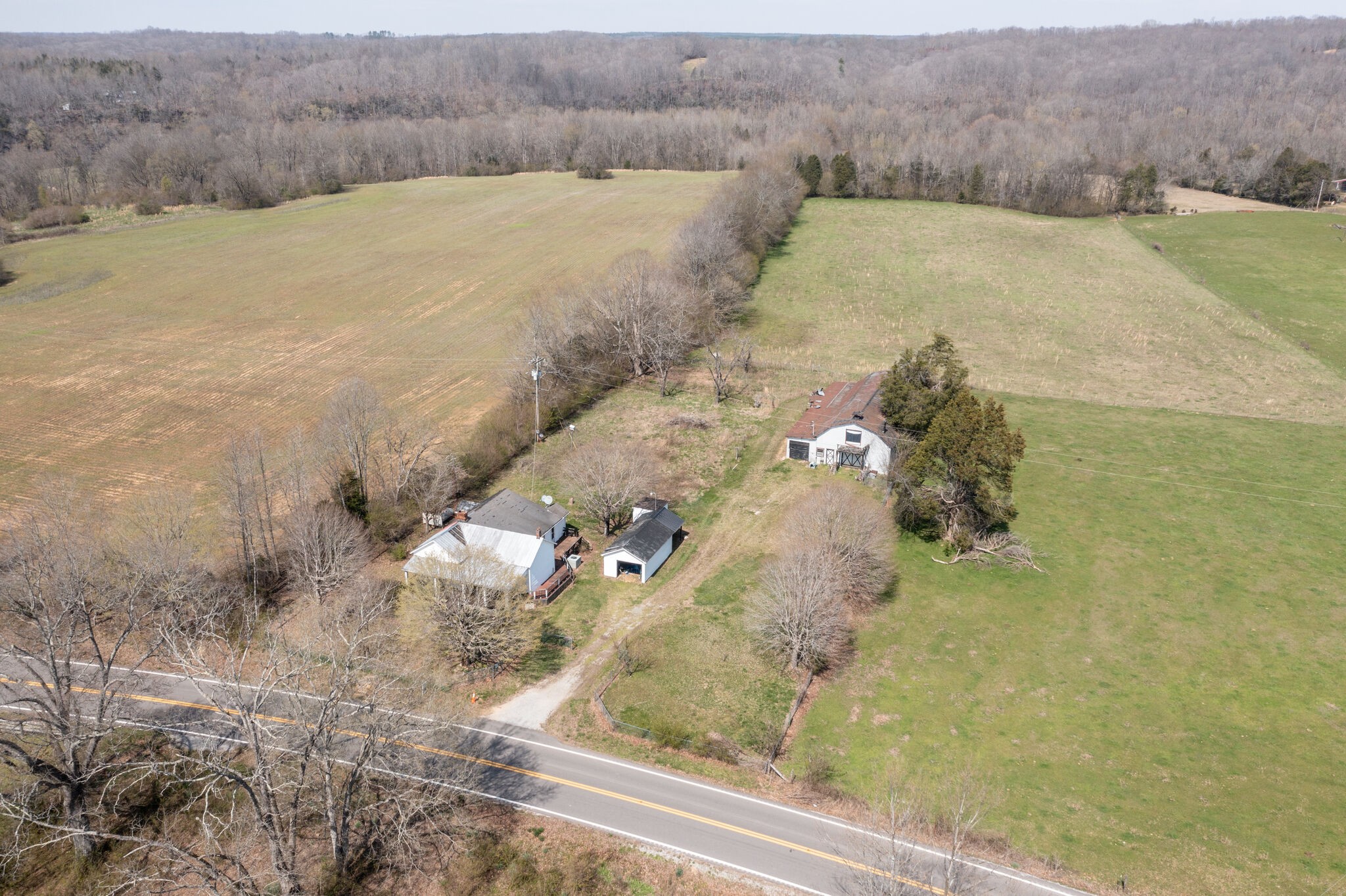 4828 Buffalo Road Hohenwald, TN 38462 - Photo 2 of 46 Gallery Image 2