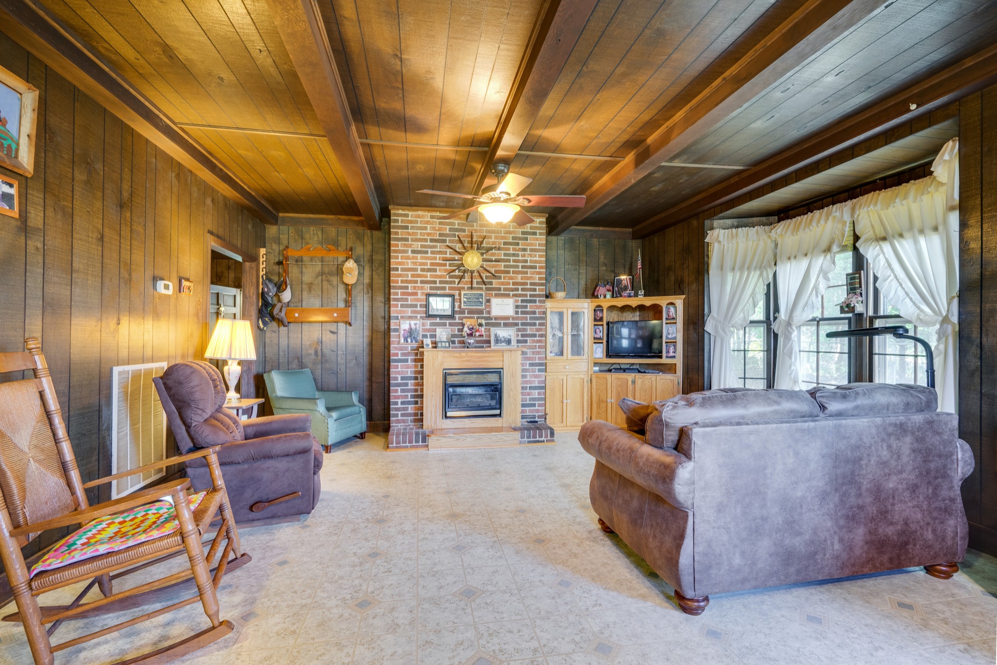 4828 Buffalo Road Hohenwald, TN 38462 - Photo 9 of 46 Gallery Image 9