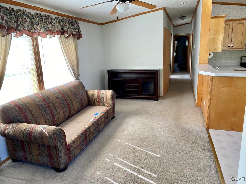 8794 Turkey Ridge Road Breinigsville, PA 18031 - Photo 6 of 24 Gallery Image 6