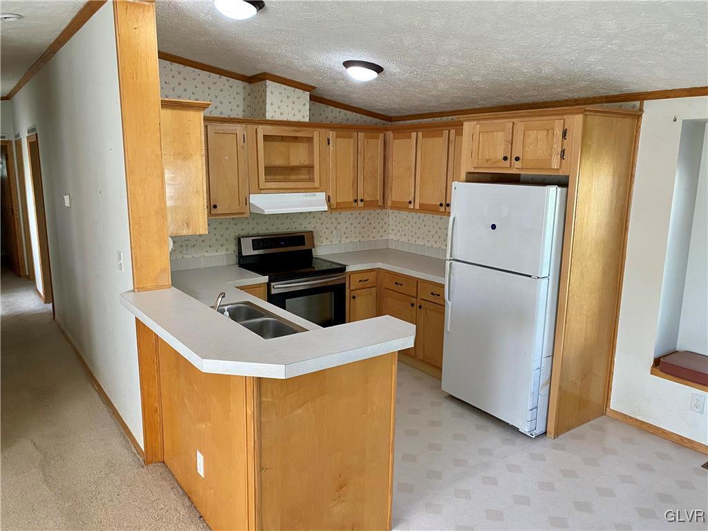 8794 Turkey Ridge Road Breinigsville, PA 18031 - Photo 7 of 24 Gallery Image 7