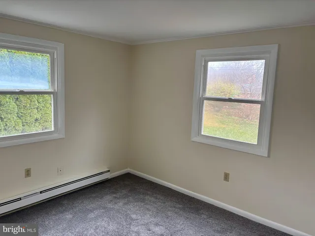 $379,900 | 19 Hemlock Drive, Mechanicsburg, PA 17055