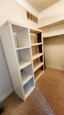 $169,350 | 452 Fieldcrest Drive, Pittsburg, KS 66762