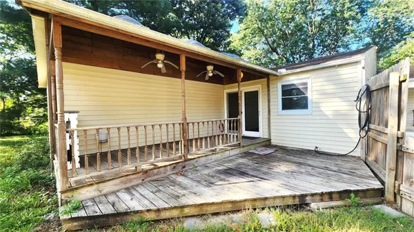 $154,500 | 452 Fieldcrest Drive, Pittsburg, KS 66762