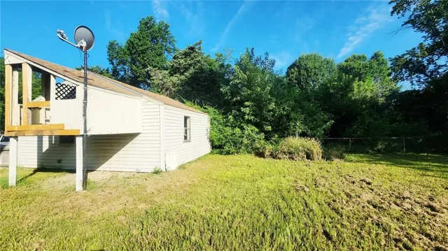 $169,350 | 452 Fieldcrest Drive, Pittsburg, KS 66762