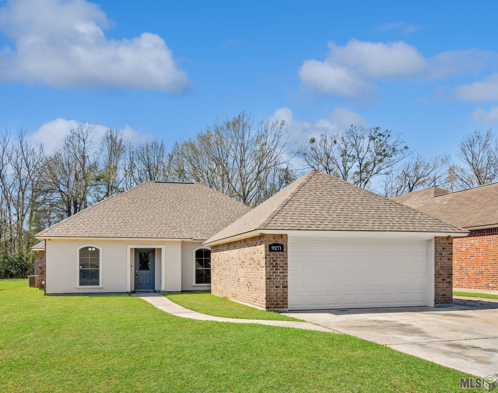 9271 Breeden Drive Baton Rouge, LA 70811 - Photo 1 of 15