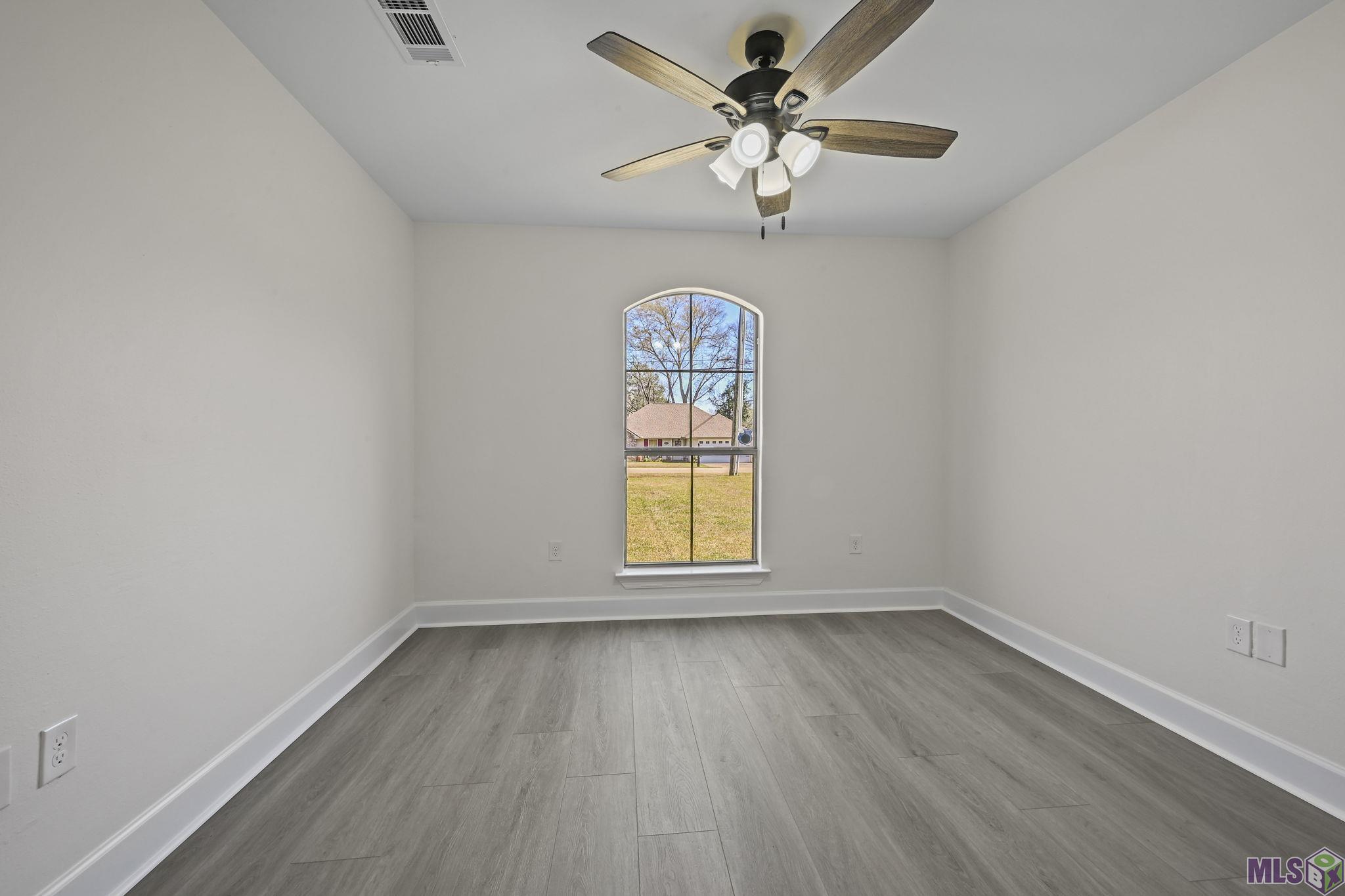 9271 Breeden Drive Baton Rouge, LA 70811 - Photo 13 of 15