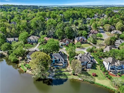 $1,260,000 | 9170 Nesbit Lakes Drive, Alpharetta, GA 30022